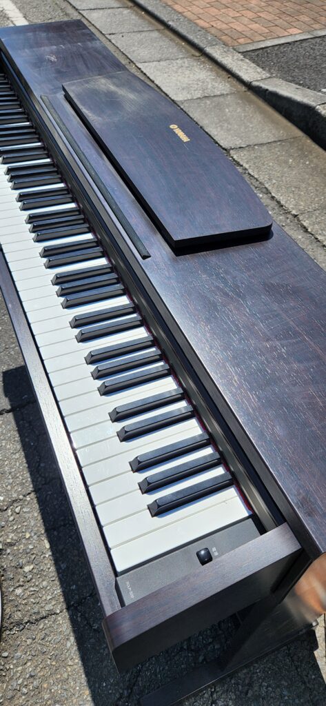 電子ピアノ高額買取 | ヤマハ SCLP-320Rを買い取りさせて頂きました。