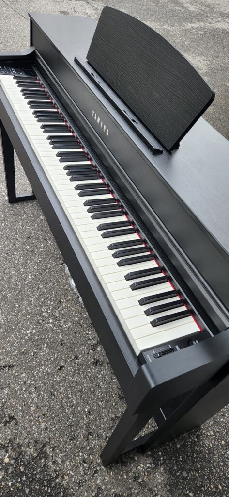 電子ピアノ高額買取 | ヤマハ CLP-635Bを買い取りさせて頂きました。