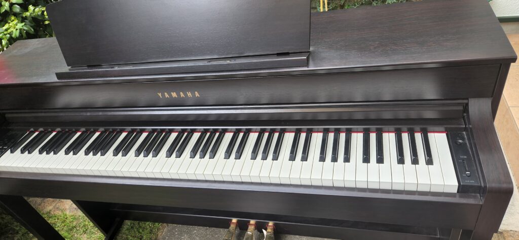 電子ピアノ高額買取 | ヤマハ CLP-575Rを買い取りさせて頂きました。