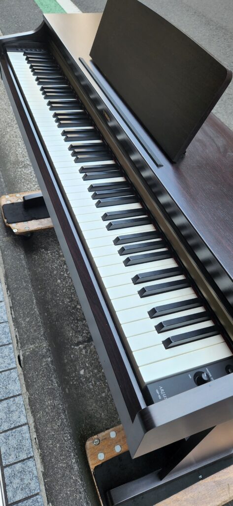 電子ピアノ高額買取 | ヤマハ YDP-162Rを買い取りさせて頂きました。