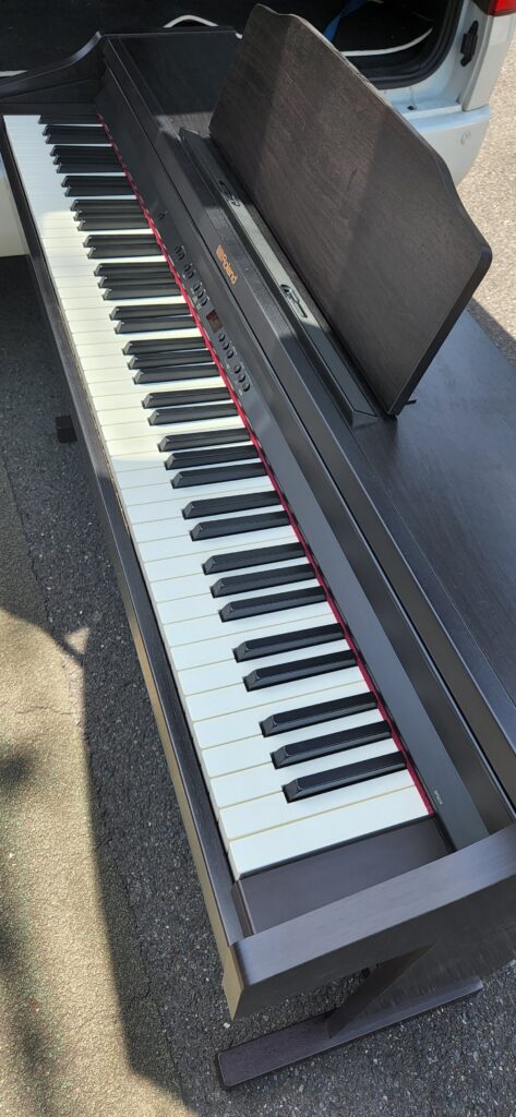 電子ピアノ高額買取 | ローランド RP-501Rを買い取りさせて頂きました。