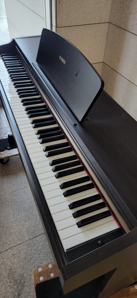 電子ピアノ高額買取 | ヤマハ YDP-123Rを引き取りさせて頂きました。