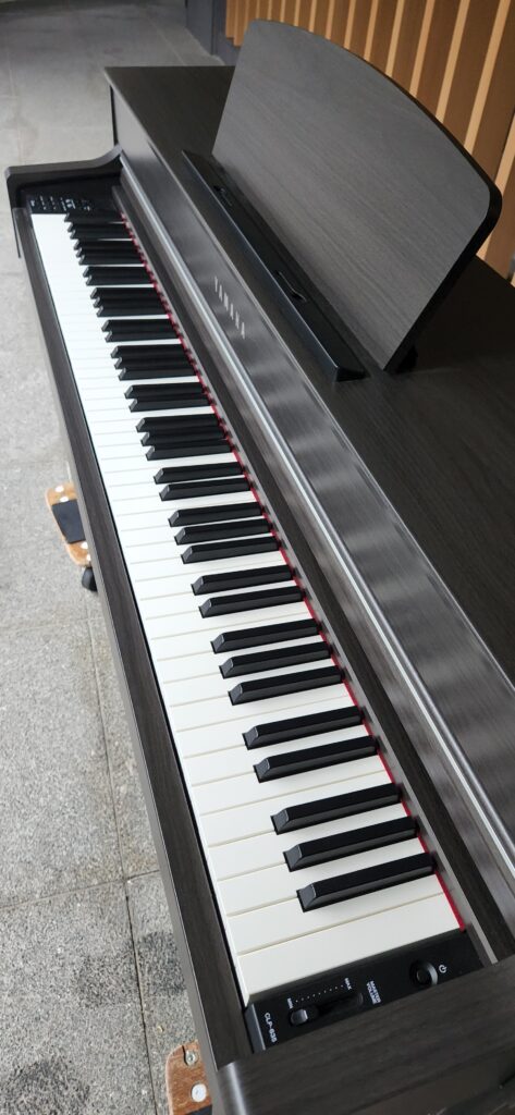 電子ピアノ高額買取 | ヤマハ CLP-635DWを買い取りさせて頂きました。