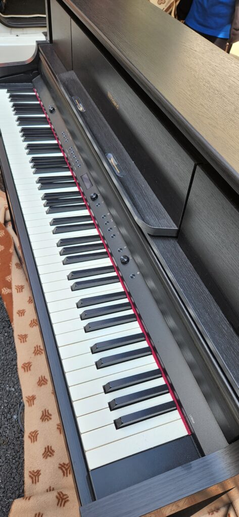 電子ピアノ高額買取 | ローランド LX-705GPKRを買い取りさせて頂きました。