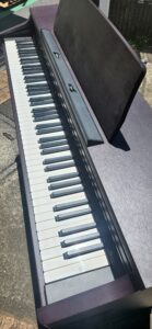 電子ピアノ高額買取 | 千葉県 千葉市 ヤマハ CLP-156Rを買い取りさせて頂きました。