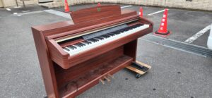 電子ピアノ高額買取 | 神奈川県 川崎市 ヤマハ CLP-575Rを買い取りさせて頂きました。