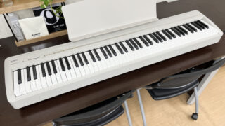 IMG_E1929-320x180.jpg