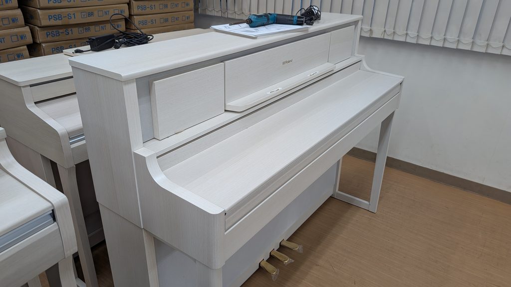 電子ピアノ買取なら専門店「電子ピアノ再生工房」 | 電子ピアノ買取｜ローランド LX705-GPSR