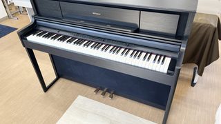 電子ピアノ買取なら専門店「電子ピアノ再生工房」 | 電子ピアノ買取|Roland LX705-GPKR 電子ピアノ買取|Roland LX705-GPKR